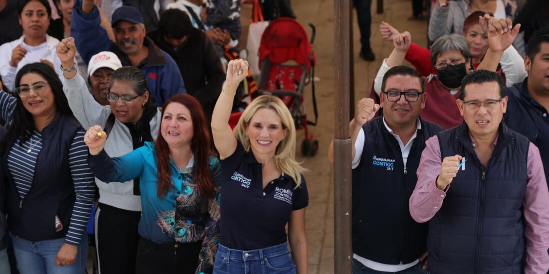 La alcaldesa Romina Contreras entrega despensas en la Cabecera Municipal.