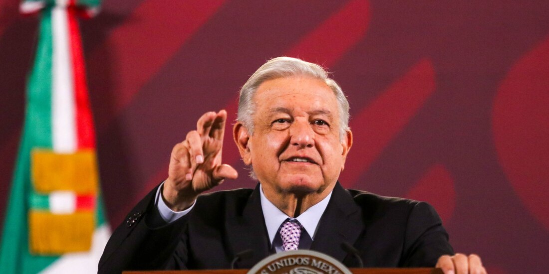 Presidente López Obrador durante conferencia matutina en Palacio Nacional.