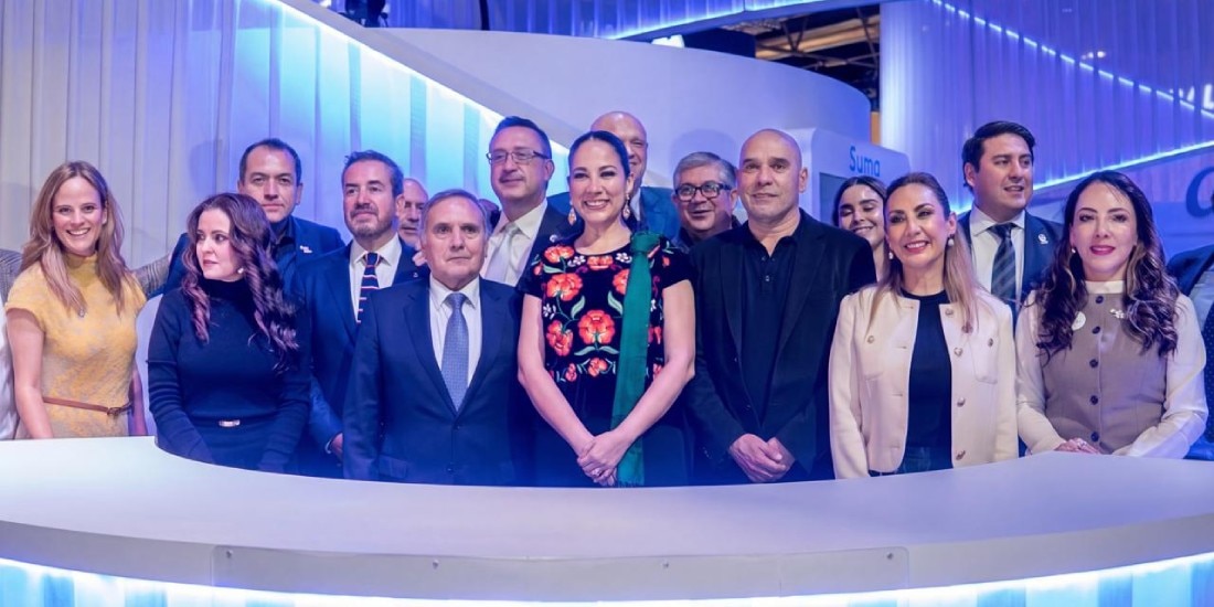 Libia Dennise anuncia la nueva ruta área Bajío-Madrid durante gira de trabajo en España.