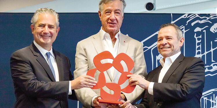 Ernesto Torres, Fernando Chico Pardo y Manuel Romo