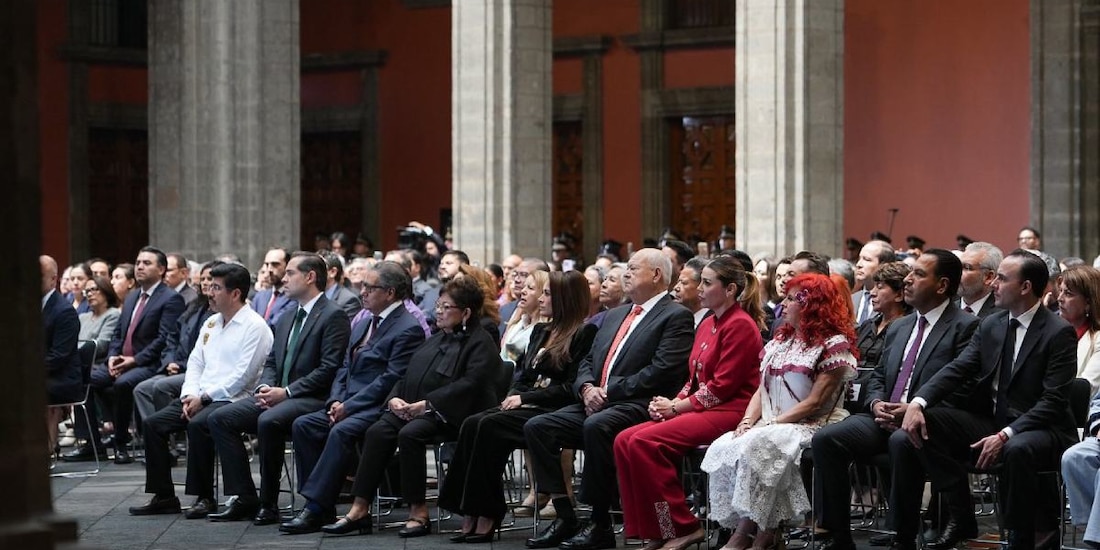 La gobernadora constitucional del estado, Tere Jiménez, asistió a la presentación del balance del Gobierno Federal en la Ciudad de México.
