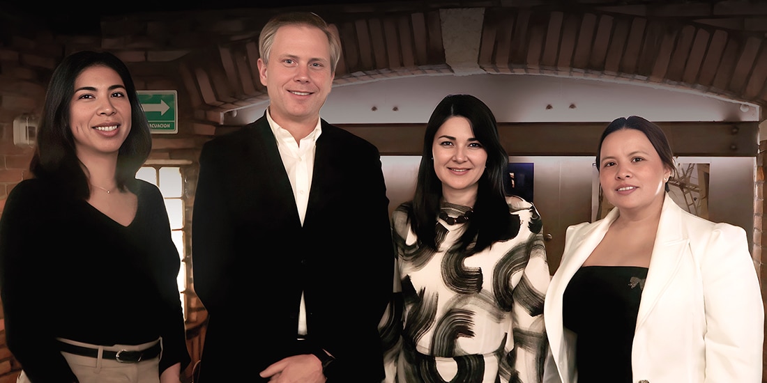 DIRECTIVOS de la Fundación Airbnb. org y de la Fundación Lilo, en foto de archivo.