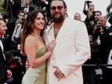 Adria Arjona y Jason Momoa en el Festival de Cine de Cannes, en 2025