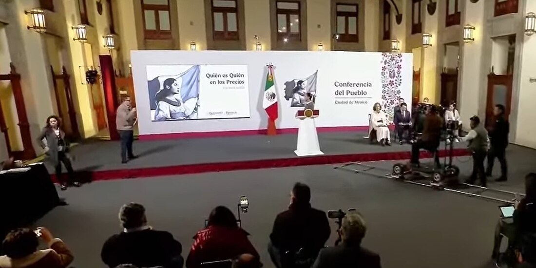 El titular de la Profeco, Iván Escalante, estuvo presente en la Mañanera del Pueblo.