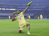 Henry Martín y su increíble celebración a lo Cuauhtémoc Blanco en el duelo ante Chivas.