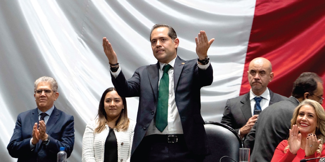 BOLAÑOS CACHO CUÉ, ayer, al encabezar la sesión plenaria en San Lázaro