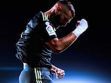 Karim Benzema, ganador del Balón de Oro, festeja un gol con el Real Madrid en la presente campaña.