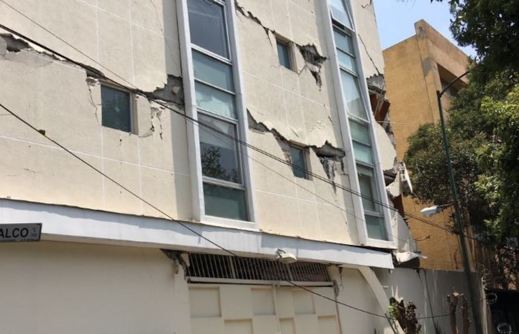 Fachada de Tepic 40, en la colonia Roma Sur.