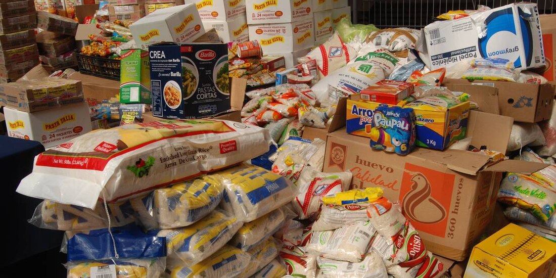 Donación de víveres para los damnificadas de Oaxaca