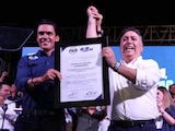 Francisco Pelayo Covarrubias durante su nombramiento como Coordinador de la Defensa de la Patria, Familia y Libertad en Baja California Sur.