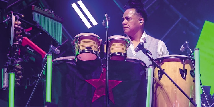 Panteón rococó demostrando su fuerza en el escenario del Estadio GNP Seguros.