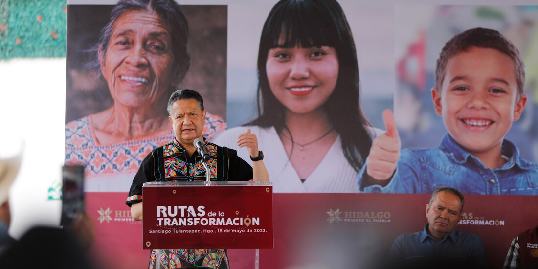 En Hidalgo, Julio Menchaca encabeza entrega de semillas de cebada y avena