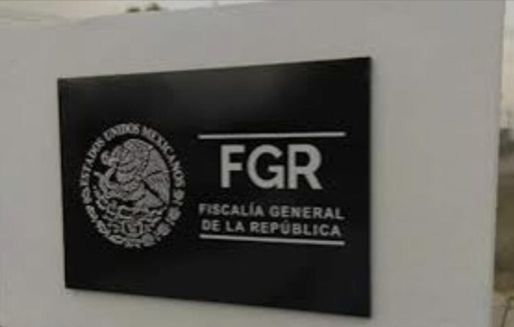 Oposición acusa que proceso por la FGR es simulado.