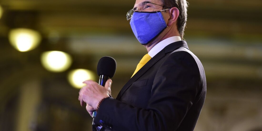 Esteban Moctezuma, embajador de México en Estados Unidos, dio positivo a COVID-19 este jueves.