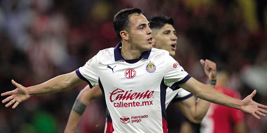 Camberos festeja el gol de Chivas en el último Clásico Tapatío en el Jalisco