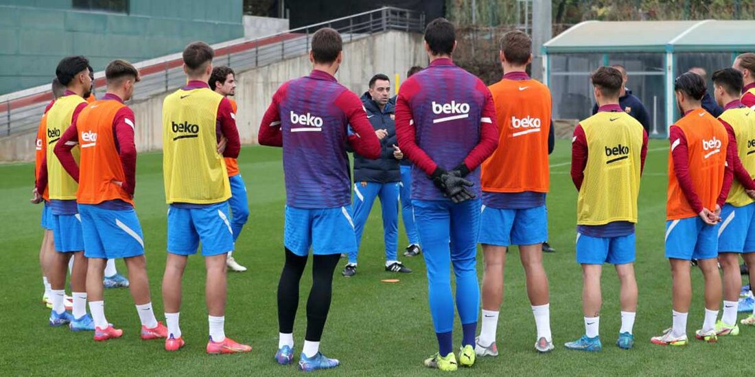Jugadores del Barcelona durante un entrenamiento del club.