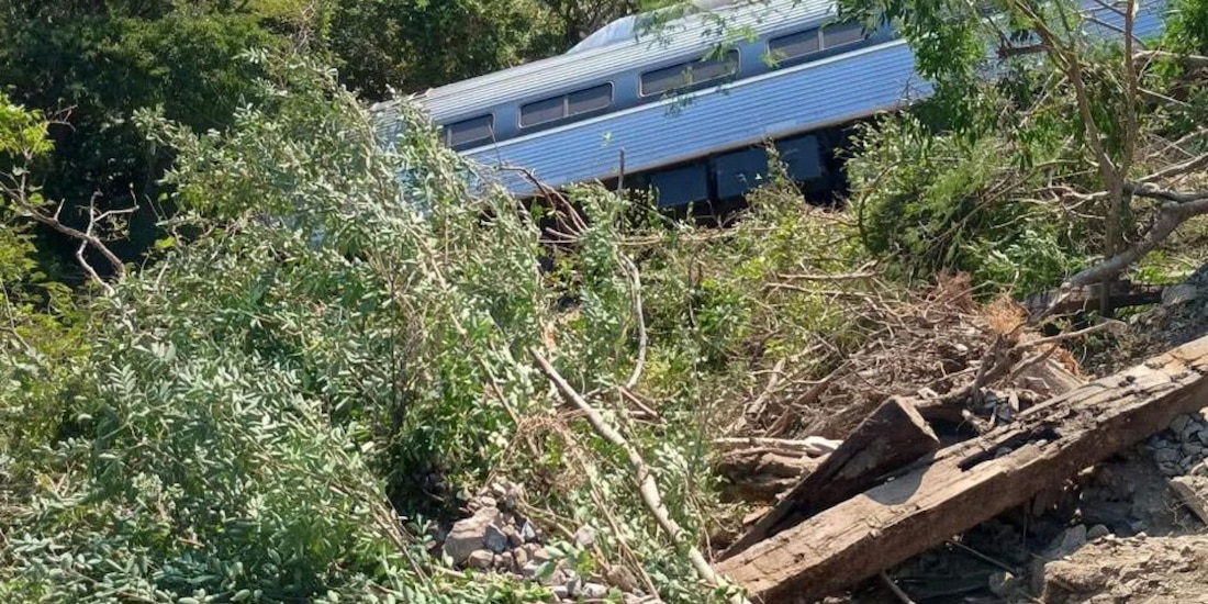 Descarrilamiento de máquina del Corredor Interoceánico.