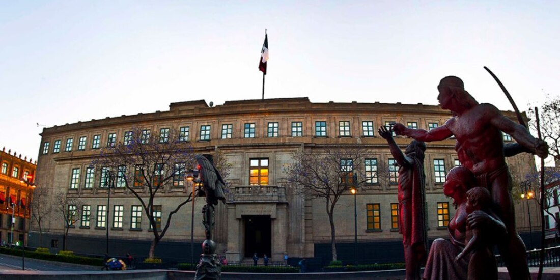 A sueldos de ministros va recorte de hasta 40%