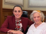 Sheinbaum impulsa preservación del acervo de Elena Poniatowska