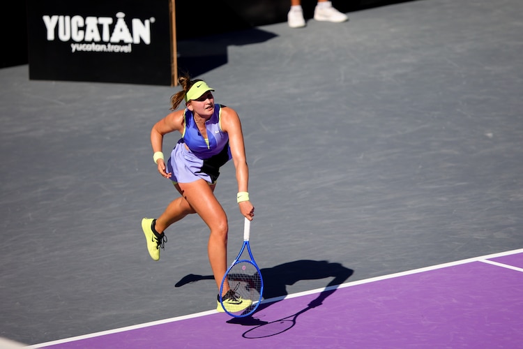 Victoria Jiménez Kasintseva con la mirada clara.