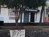 La imagen muestra la farmacia donde presuntamente se cometió un acto de abuso sexual