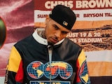 Esta es la foto de Chris Brown con RM y J-Hope de BTS, que dividió al ARMY