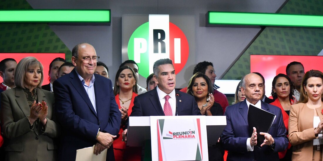 Alejandro Moreno Cárdenas, senador y dirigente nacional del PRI