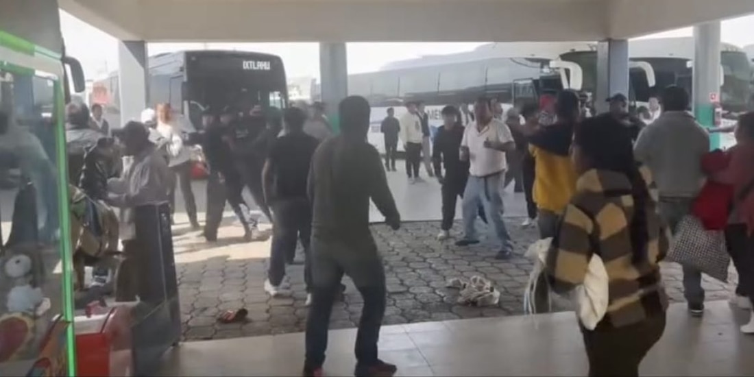Riña en terminal de autobuses de Ixtlahuaca