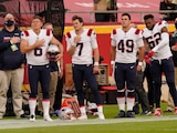Jugadores de Patriots durante el himno de Estados Unidos antes de su duelo ante Chiefs el lunes pasado.