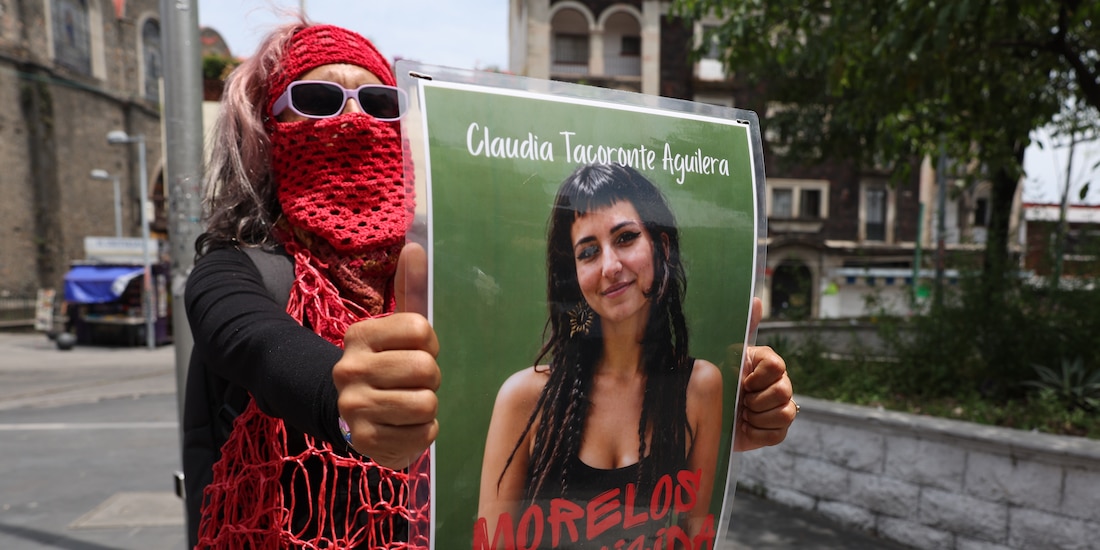 Diversos sectores de la sociedad exigen el arresto del asesino de la joven.