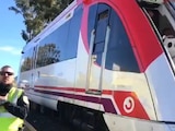 Un tren choca contra una grúa en Cartagena y deja cuatro heridos leves.