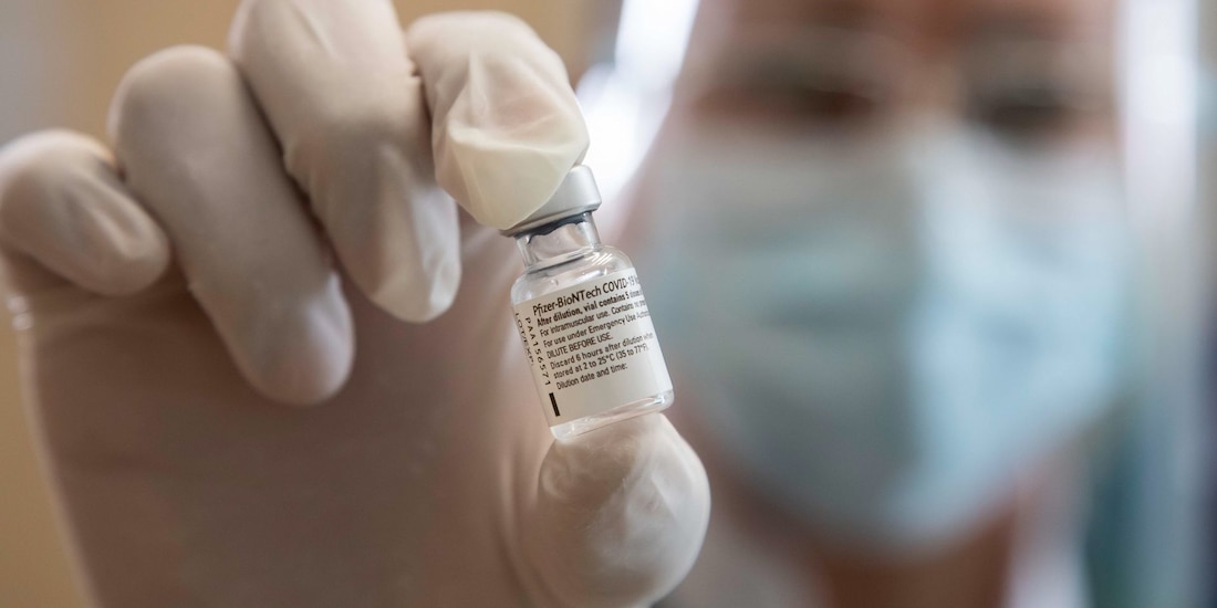 Jornada de vacunación contra COVID-19.