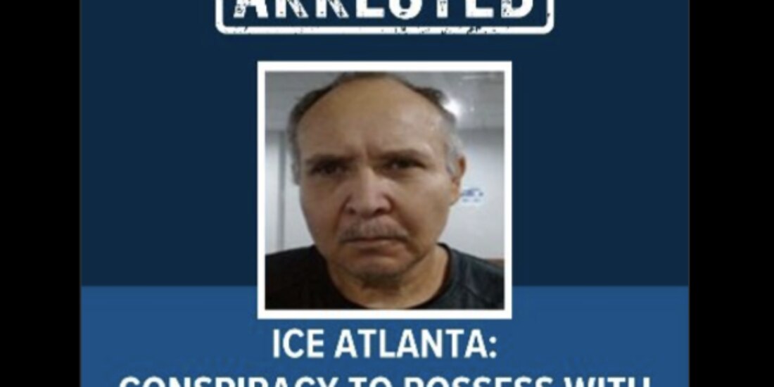 En redes sociales, el DHS difundió algunas de las capturas por parte de agentes del ICE, como el caso del mexicano Manuel Villalobos-Romero.