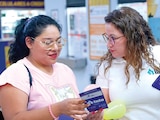 PERSONAL del Info CDMX brinda información en el Metro, en mayo pasado