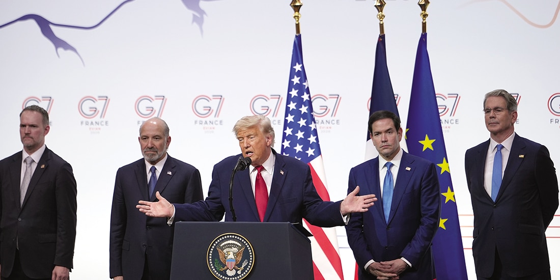 El presidente Donald Trump, en conferencia de prensa en la cumbre del G7, ayer.