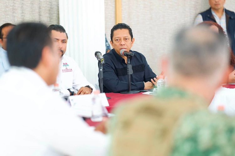 Jorge Luis Llaven Abarca, titular de la FGE Chiapas.