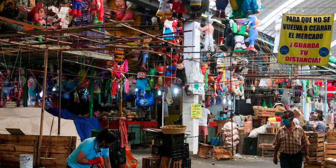 La Secretaría de Salud informó que hay 82 mil 825 casos activos y 660 mil 162 casos sospechosos de COVID-19 en México..