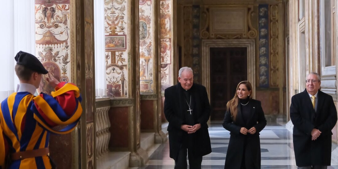 Gobernadora Mara Lezama y Monseñor Edgar Peña dialogan sobre el modelo de gobierno Humanismo Mexicano.