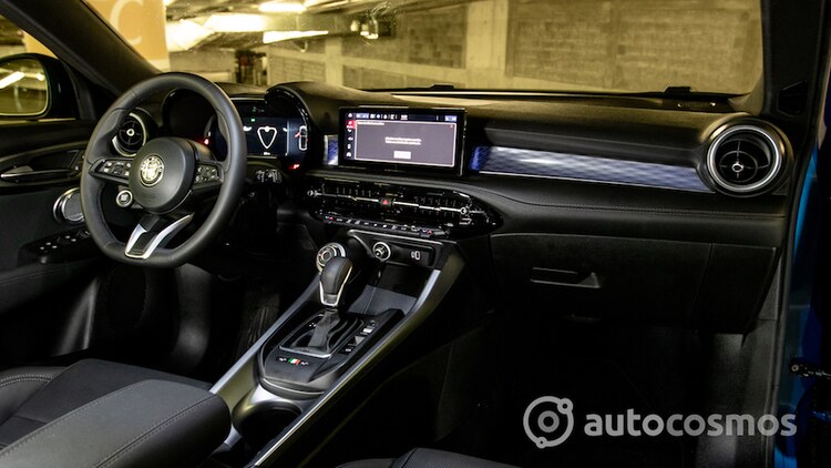 Procedente de Nápoles, Italia.