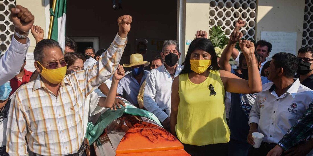 Amigos y familiares dan el último adiós a la alcaldesa Florisel Ríos, el pasado 12 de noviembre.