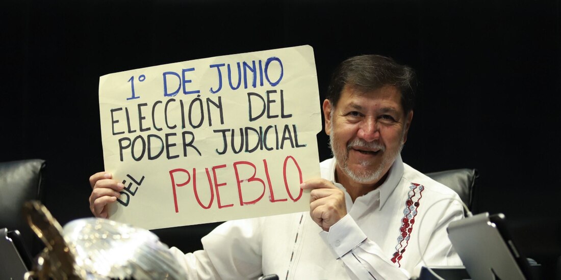 El presidente del Senado, Gerardo Fernández Noroña, promueve la votación en la elección en la sesión del 23 de abril pasado.