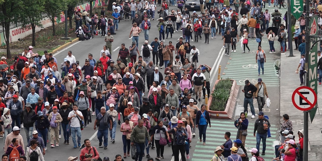 Maestros de la CNTE sobre Calzada de Tlalpan
