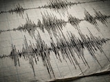 Ilustración de las ondas de un sismógrafo.
