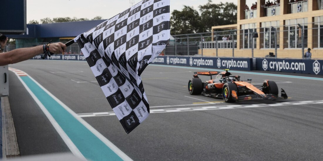 Oscar Piastri al momento de llegar, ayer, a la meta en Miami.