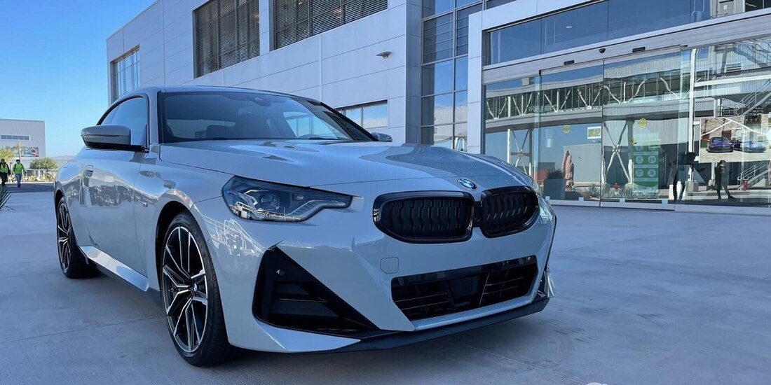 Mide 4.5 m de largo como 1.8 m de ancho.