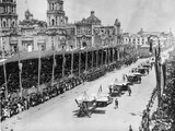 Anónimo, Desfile militar del Centenario de la Consumación de la Independencia, 1921.