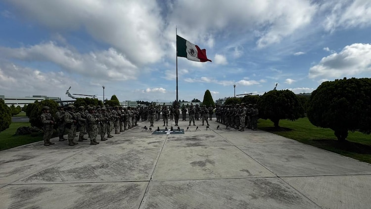 El despliegue de 100 elementos de Fuerzas Especiales reforzará las operaciones de seguridad en Mazatlán, Sinaloa.