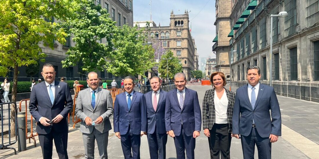 AMLO y gobernadores abordan diferentes temas