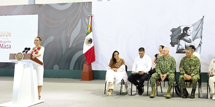 La presidenta, al encabezar la conferencia, ayer.