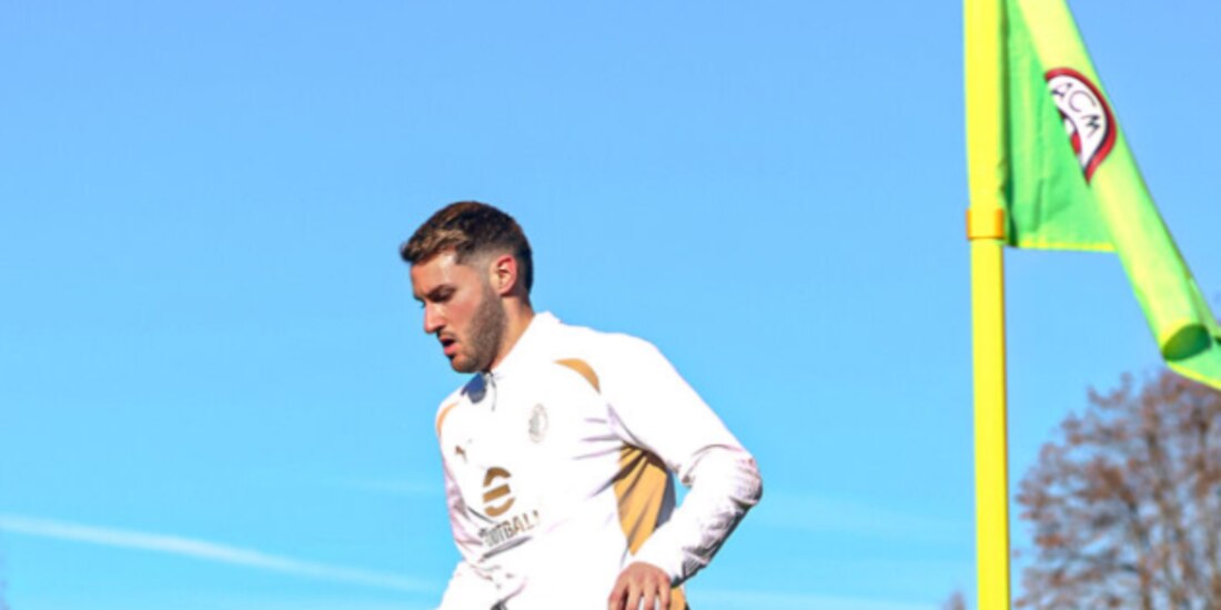 el bebote en el entrenamiento de ayer con el Milan.